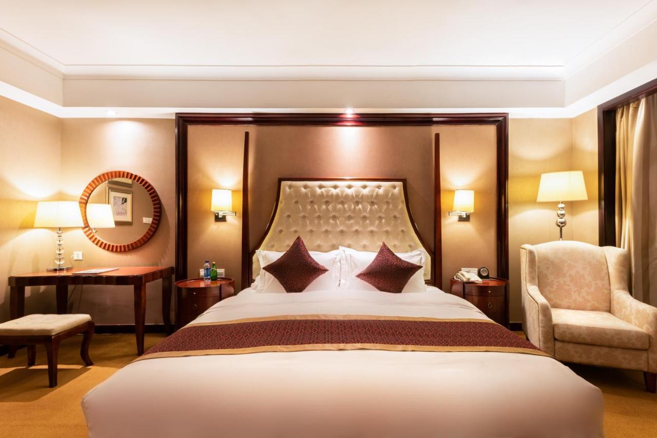 Nh Shenyang Yuhong Hotel Buitenkant foto
