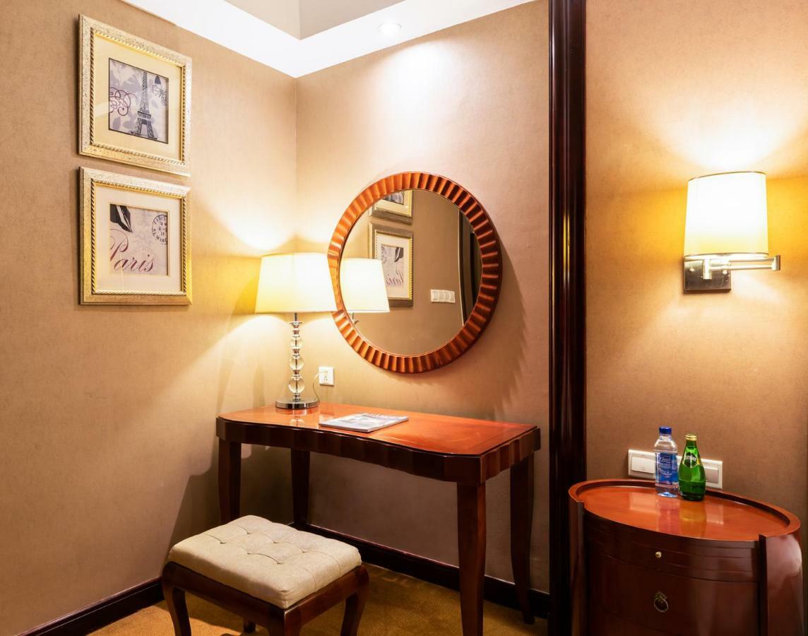 Nh Shenyang Yuhong Hotel Buitenkant foto